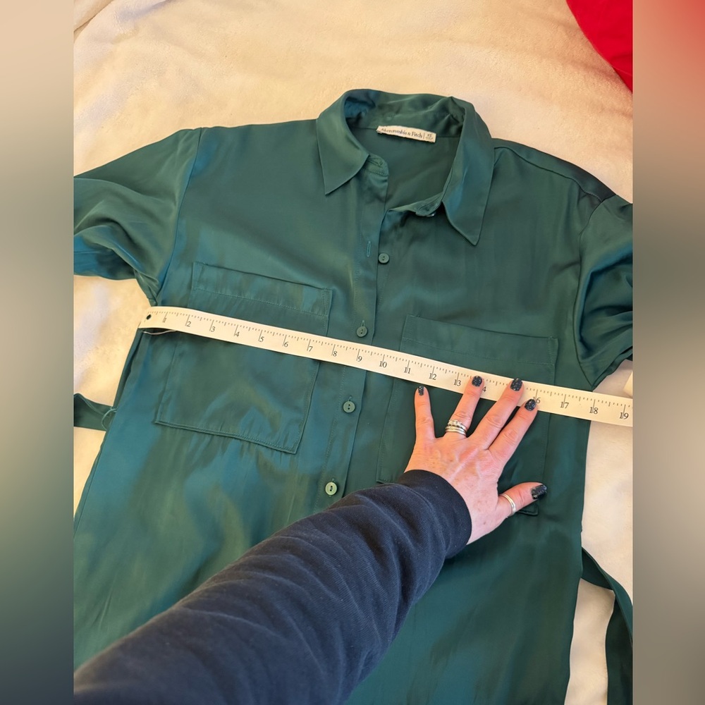 Abercrombie and Fitch satin shirt dress - Picture 11 of 16